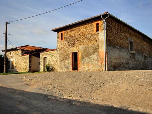 Maison à vendre 340 000 € 5 pièces 4 chambres 134 m² 7 113 m² de terrain Yzeron 69510