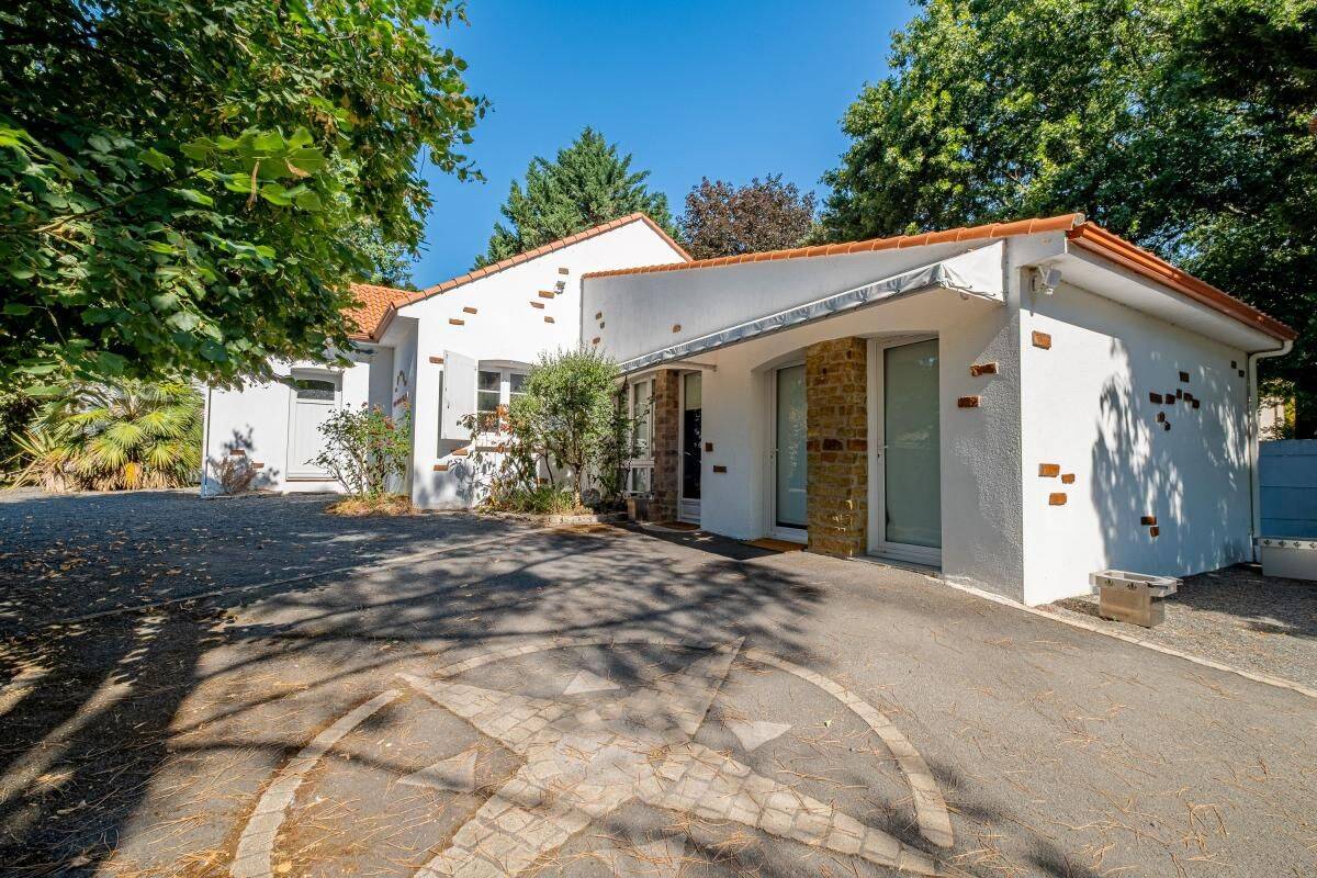Maison 5 pièces 141 m² · à Vertou · 141 m² · 674 000 €