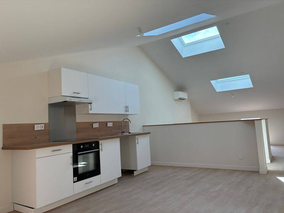 Appartement 4 pièces 124 m² · à Volvic · 124 m² · 980 €/mois