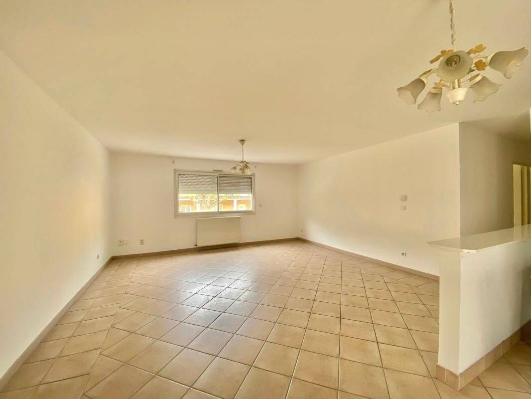 Appartement 3 pièces 84 m² · à Périgueux · 84,4 m² · 800 €