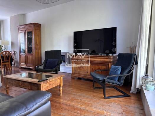 Maison de ville à vendre 357 000 € 8 pièces 4 chambres 181 m² Vallée Blanc Four Roncq 59223