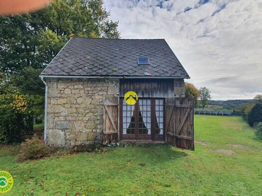 Maison à vendre 50 000 € 3 pièces 2 chambres 61 m² Auzances 23700