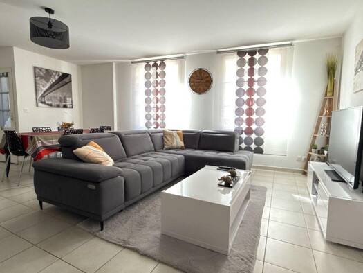 Appartement à vendre 130 000 € 3 pièces 2 chambres 73,6 m² Centre-Léon Bourgeois Châlons-en-Champagne 51000