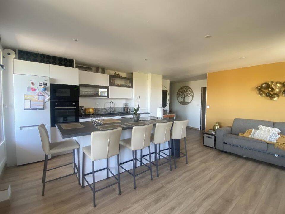 Appartement 1 pièce 10 m² · à Aix-en-Provence · 10 m² · 560 €/mois