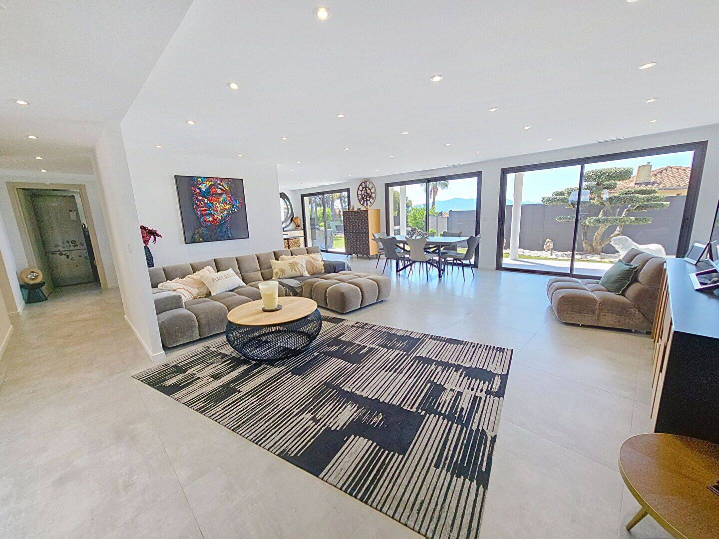 Appartement 6 pièces 130 m² · à Sanary-sur-Mer · 130 m² · 1 600 000 €