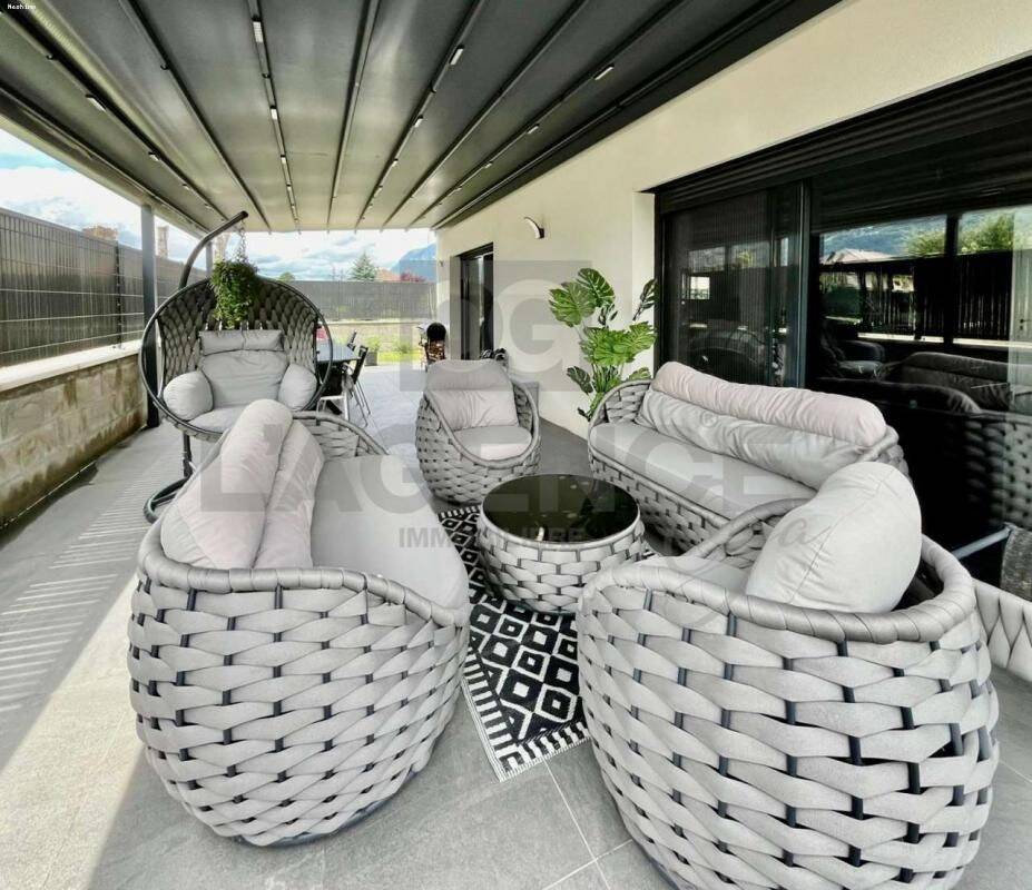 Maison 6 pièces 185 m² · à Scionzier · 185 m² · 555 000 €