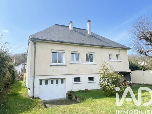 Maison à vendre 189 000 € 5 pièces 4 chambres 135 m² 607 m² de terrain Les Bouttieres Grand-Couronne 76530