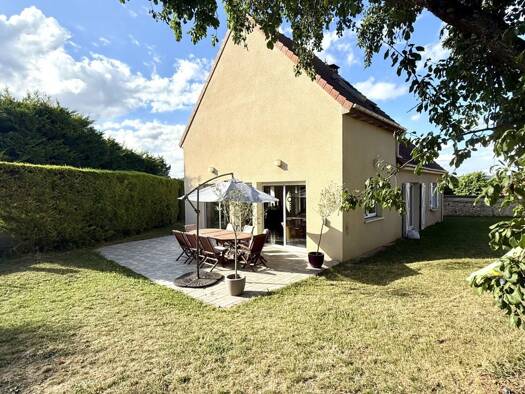 Maison à vendre 419 000 € 8 pièces 5 chambres 135 m² 647 m² de terrain Mézières-sur-Seine 78970