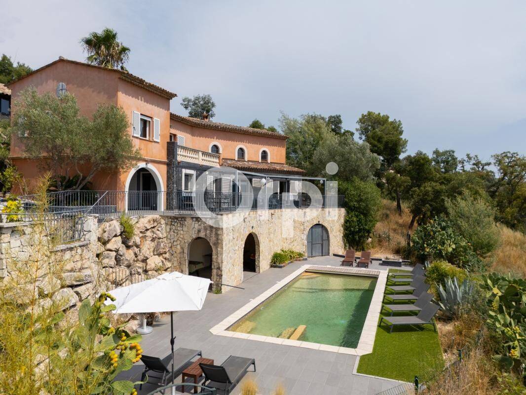 Maison 6 pièces 226 m² · à Tanneron · 226 m² · 999 000 €