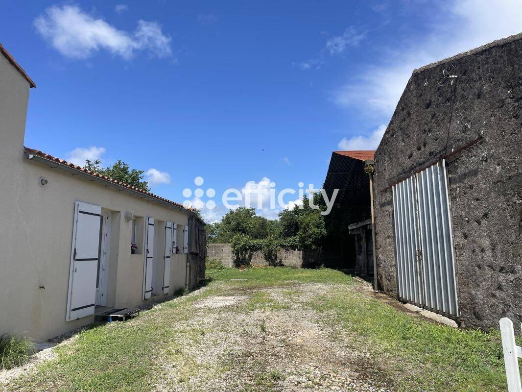 Maison 4 pièces 83 m² · à Corcoué-sur-Logne · 82,7 m² · 265 000 €