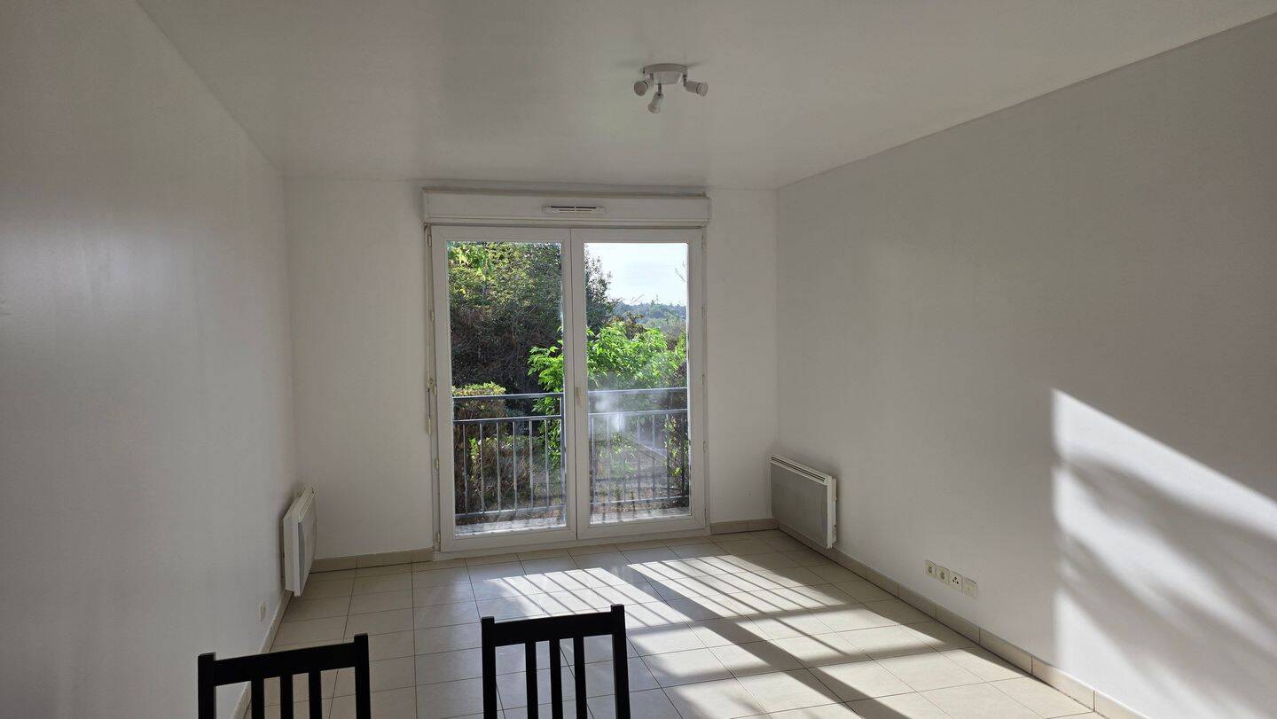 Appartement 2 pièces 45 m² · à Corbeil-Essonnes · 45 m² · 935 €/mois
