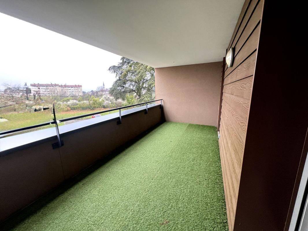 Appartement 3 pièces 60 m² · à Rillieux-la-Pape · 60 m² · 255 000 €