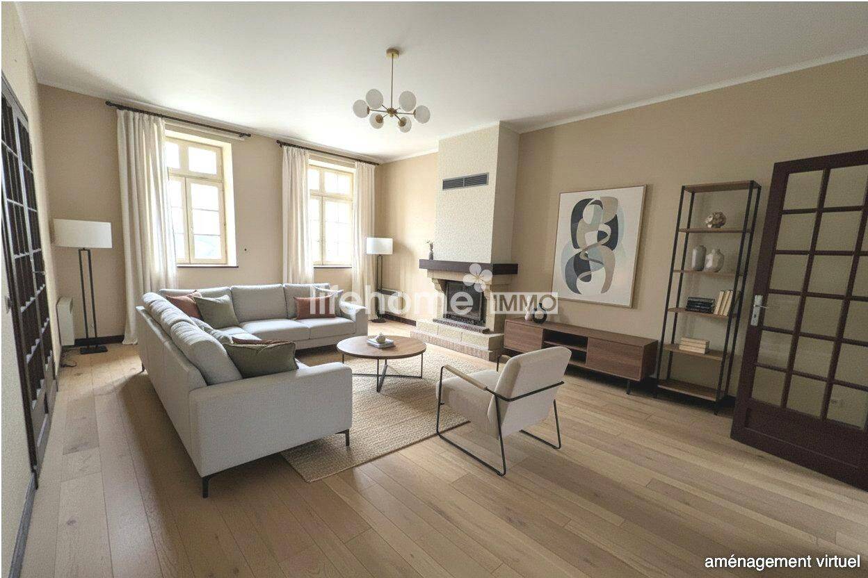 Maison 8 pièces 220 m² · à Pellevoisin · 220 m² · 89 000 €