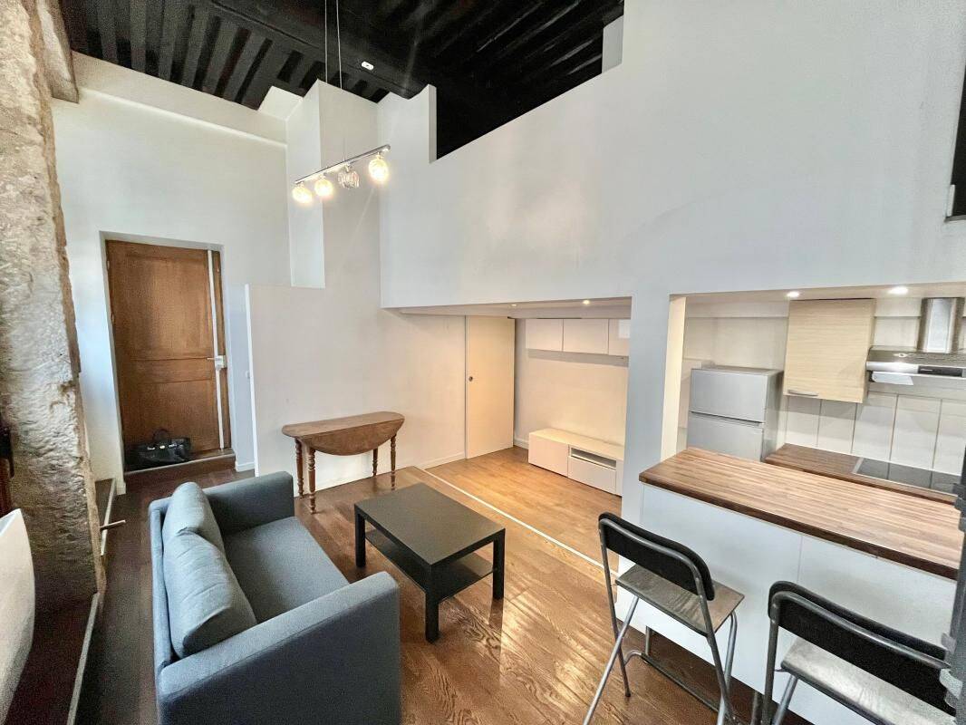 Appartement 1 pièce 33 m² · à Lyon 7ème Arrondissement · 33,1 m² · 759 €