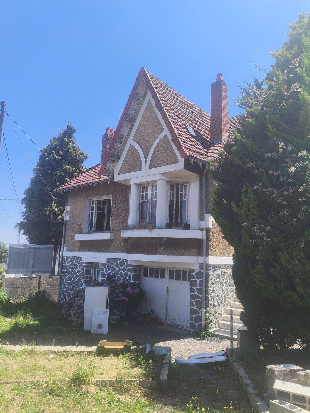 Maison 6 pièces 100 m² · à Guéret · 100 m² · 59 000 €
