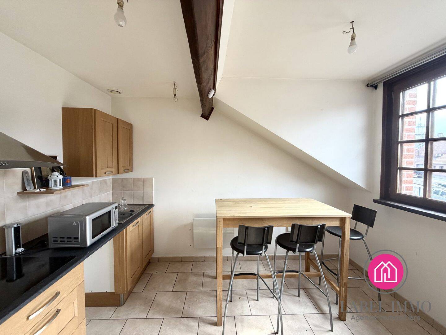 Appartement 1 pièce 24 m² · à Condé-sur-l'Escaut · 23,7 m² · 451 €