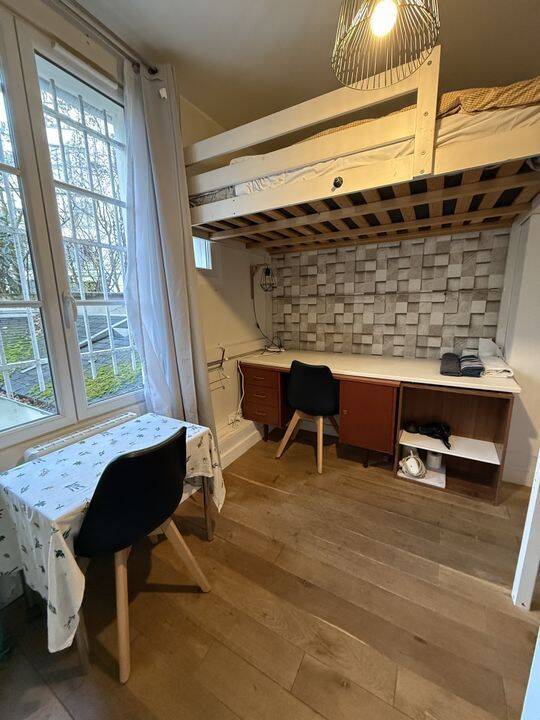 Appartement 1 pièce 12 m² · à Paris 15ème Arrondissement · 12 m² · 995 €