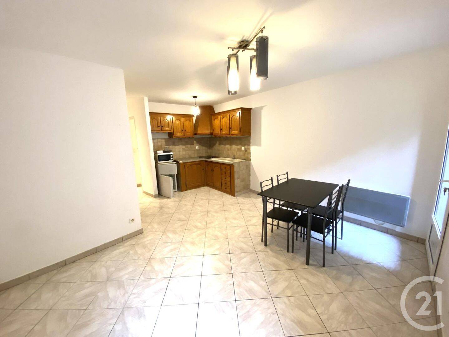 Appartement 3 pièces 52 m² · à Istres · 51,8 m² · 686 €/mois