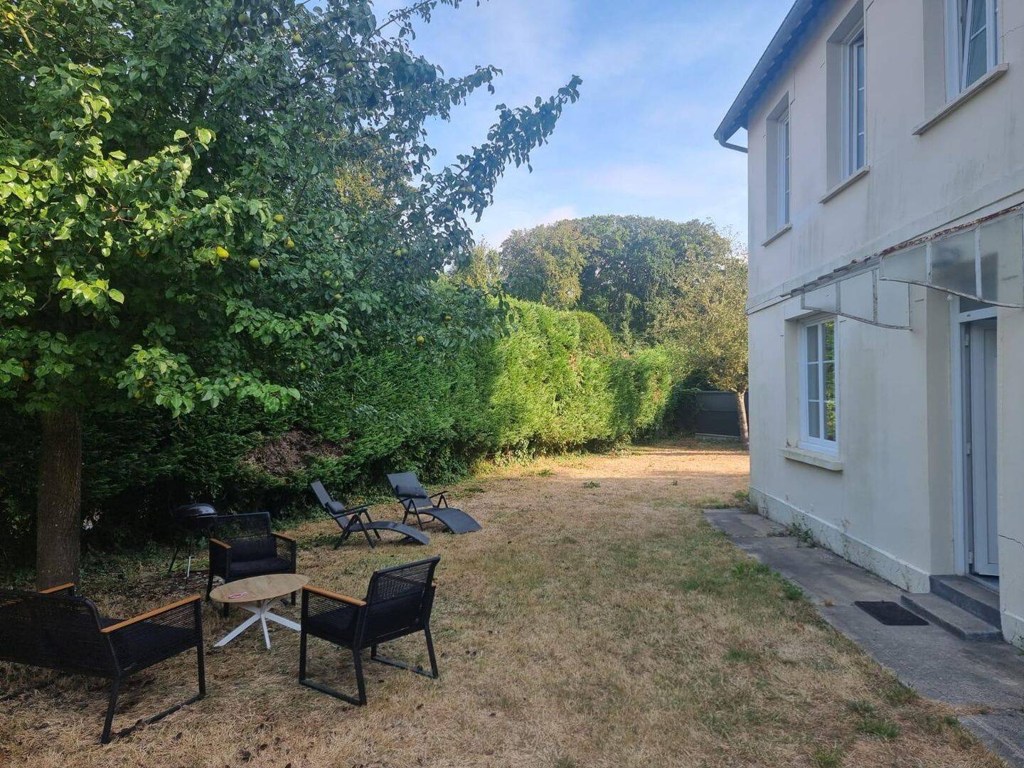 Maison 3 pièces 100 m² · à Cailleville · 100 m² · 890 €/mois