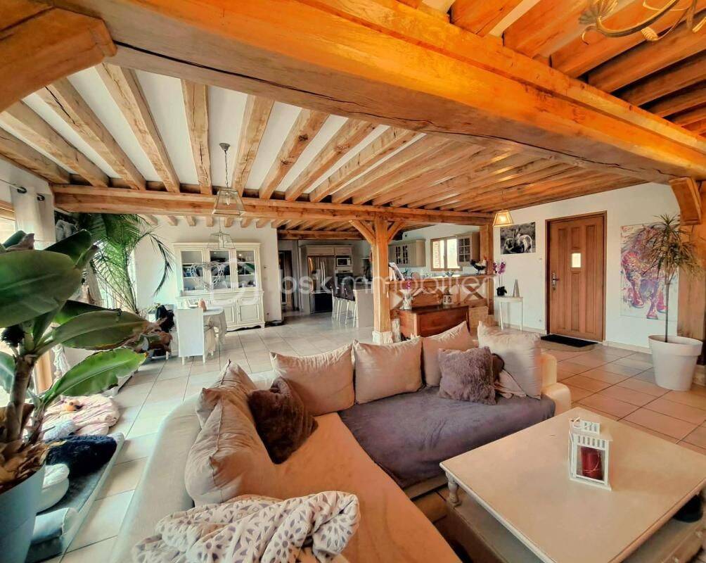 Maison 7 pièces 275 m² · à Verneuil d'Avre Et d'Iton · 275 m² · 699 000 €