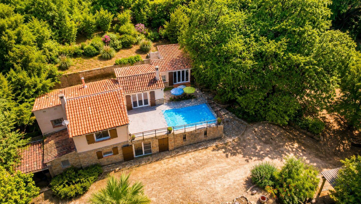 Maison 4 pièces 120 m² · à Gonfaron · 120 m² · 395 000 €