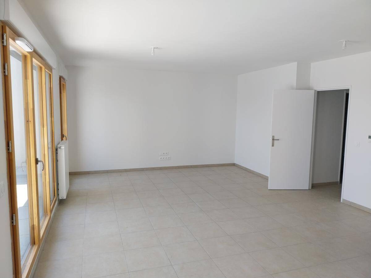 Appartement 5 pièces 121 m² · à Lyon 7ème Arrondissement · 121 m² · 1 641 €