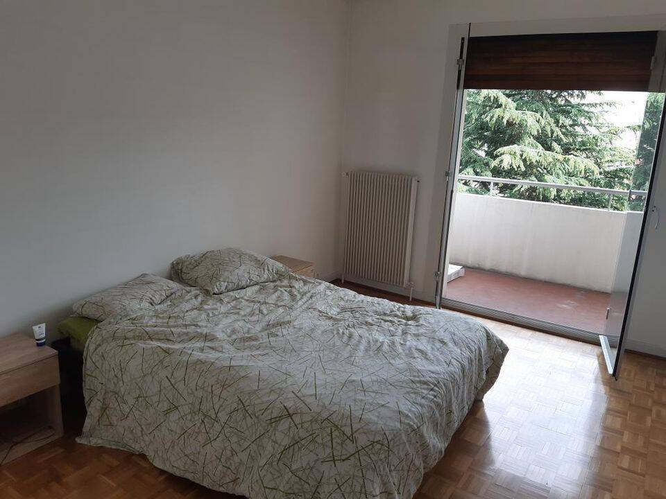 Appartement 2 pièces 62 m² · à Bron · 62 m² · 900 €/mois