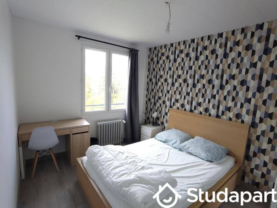 1 pièce 10 m² · à Nevers · 10 m² · 400 €