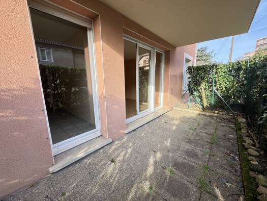 Appartement à vendre 110 000 € 3 pièces 2 chambres 64,3 m² RDC/3 Belfort 90000