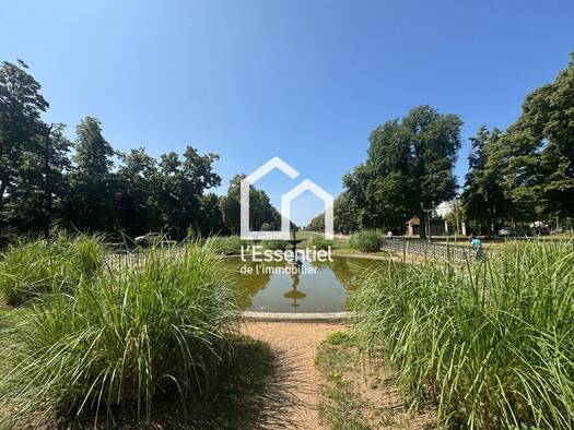 Duplex à vendre 1 300 000 € 8 pièces 5 chambres 185 m² RDC Chateau Maisons-Laffitte 78600