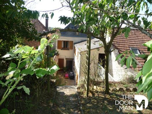 Maison à vendre 210 000 € 4 pièces 3 chambres 115 m² 232 m² de terrain Gallardon 28320