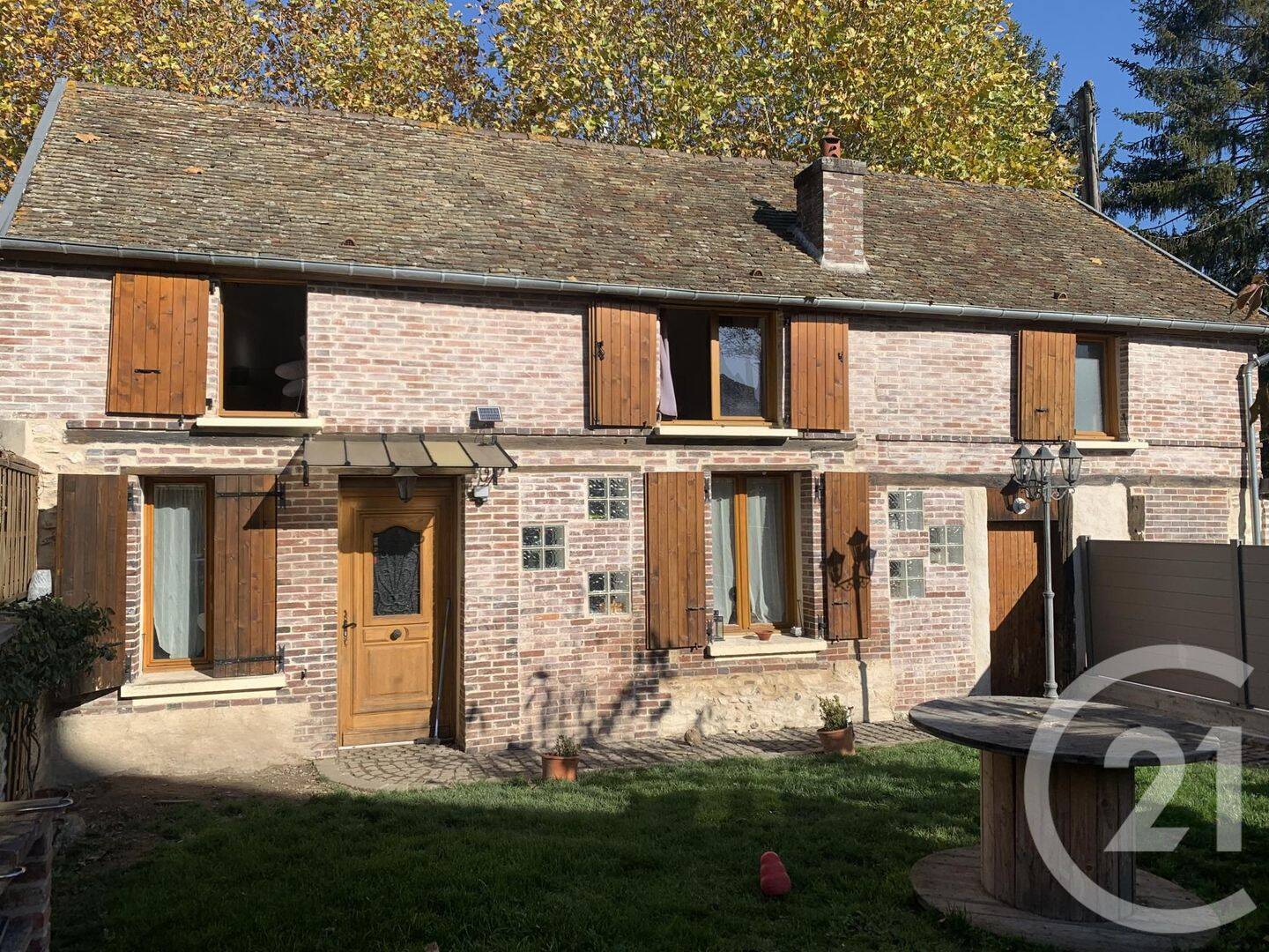 Maison 3 pièces 62 m² · à Ivry-la-Bataille · 61,9 m² · 908 €
