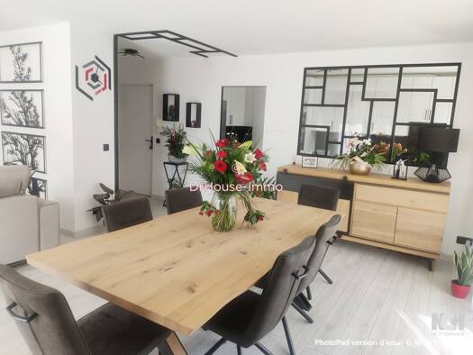 Appartement à vendre 385 000 € 4 pièces 2 chambres 82,4 m² RDC Roissy-en-France 95700