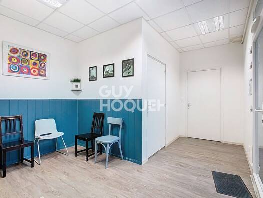 Local d'activités à louer 1 000 € 48 m² d'espace de stockage Centre Ville Crépy-en-Valois 60800