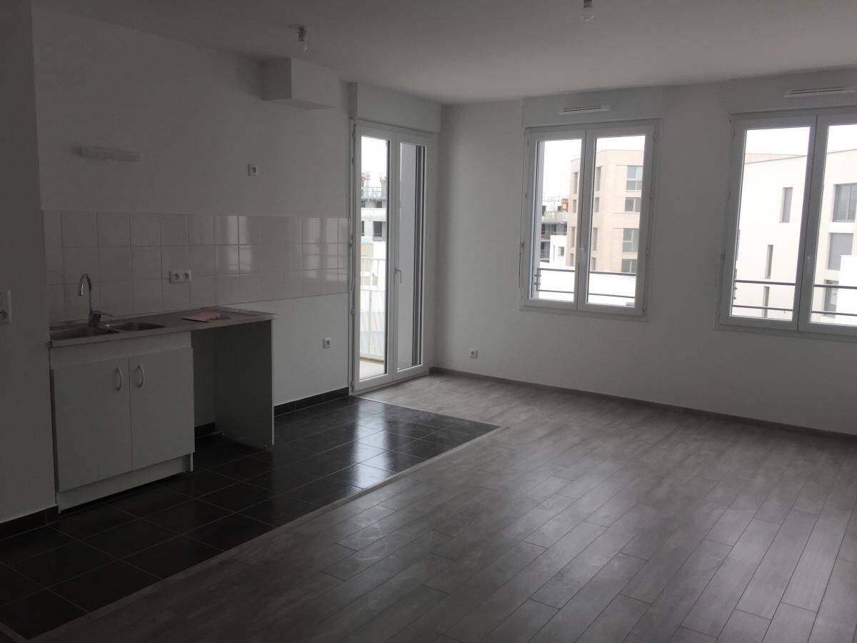 Appartement 3 pièces 60 m² · à Évry-Courcouronnes · 60 m² · 990 €/mois
