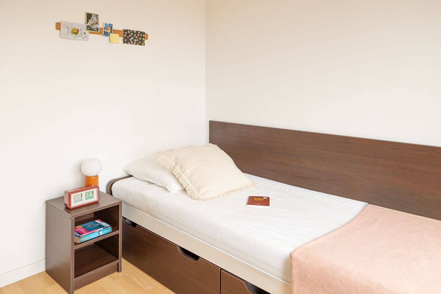 Colocation à louer - Première occupation - Bordeaux - 617 € - 3 pièces, 2 chambres, disponible dès maintenant · 617 €