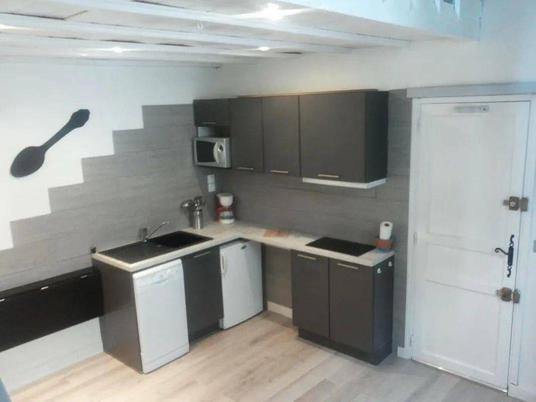 Appartement 1 pièce 26 m² · à Bordeaux · 26 m² · 800 €