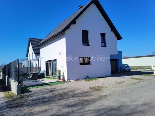 Maison à vendre 323 000 € 5 pièces 3 chambres 114 m² 328 m² de terrain Marckolsheim 67390