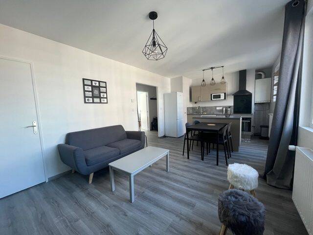 Appartement 3 pièces 60 m² · à Saint-Étienne · 60 m² · 699 €/mois