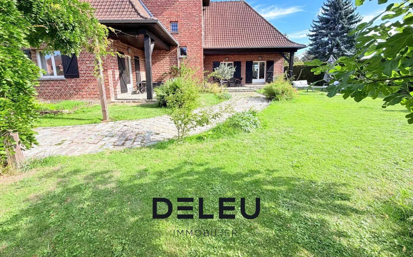 Maison 6 pièces 241 m² · à Mouvaux · 241,4 m² · 728 000 €