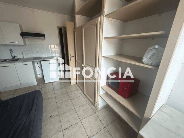 Appartement 1 pièce 14 m² · à Manosque · 14,2 m² · 330 €
