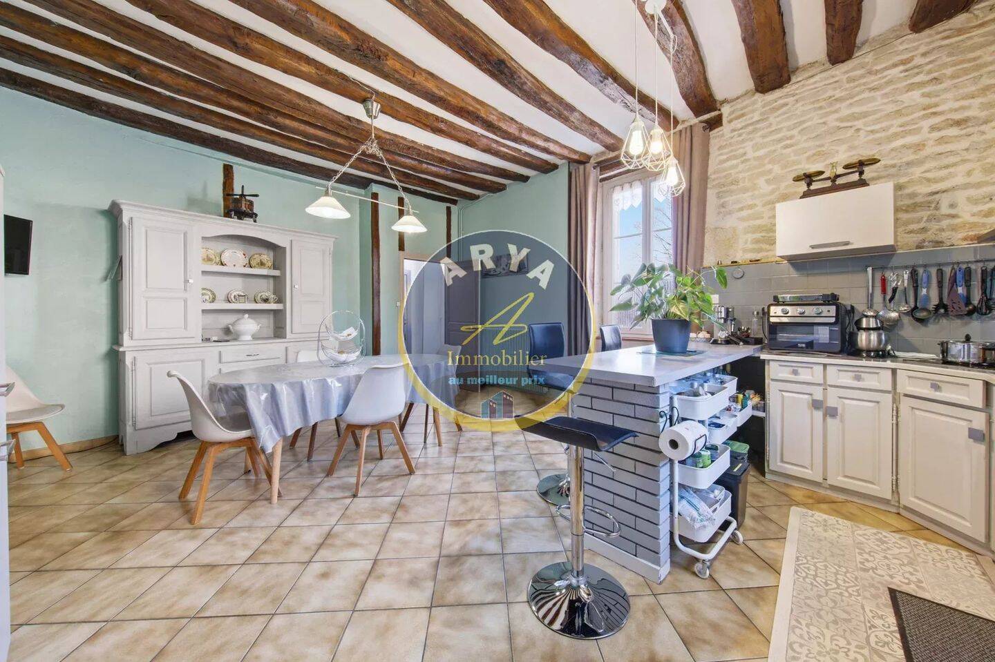 Maison 8 pièces 224 m² à Saint-Seine-l'Abbaye
