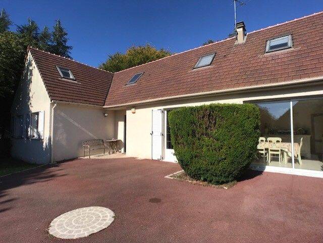 Maison 8 pièces 184 m² · à Cernay-la-Ville · 184 m² · 499 000 €
