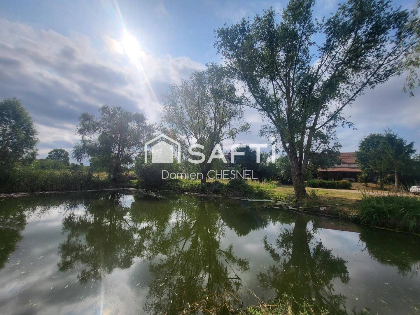 Maison 5 pièces 239 m² · à Coust · 239 m² · 273 000 €