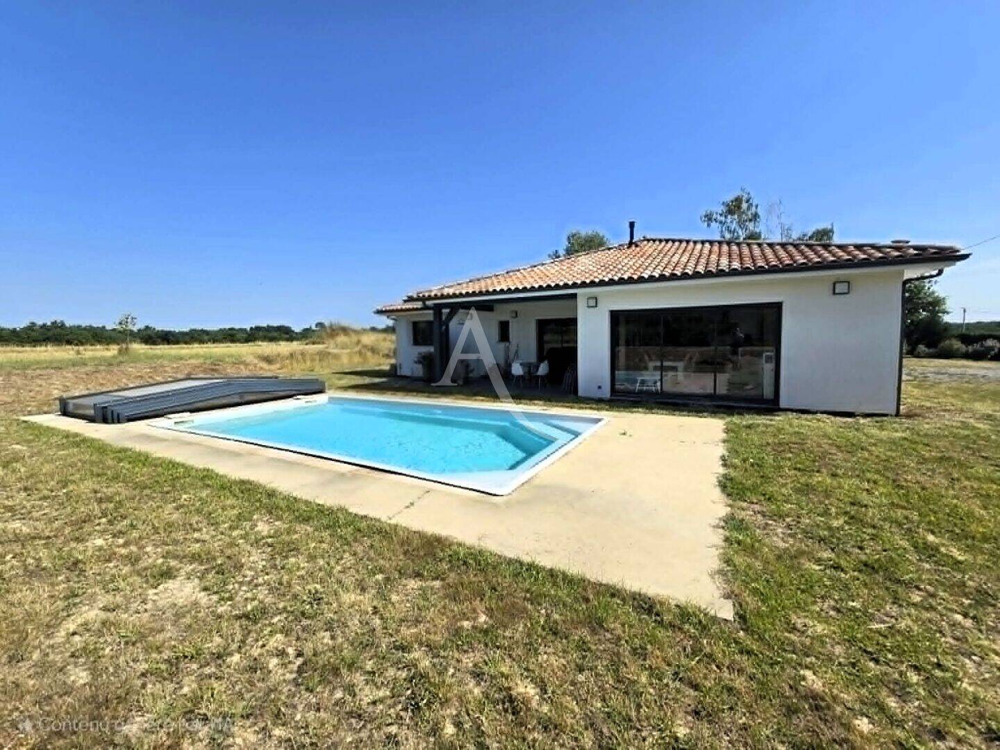 Maison 5 pièces 122 m² · à Toujouse · 122 m² · 1 200 €