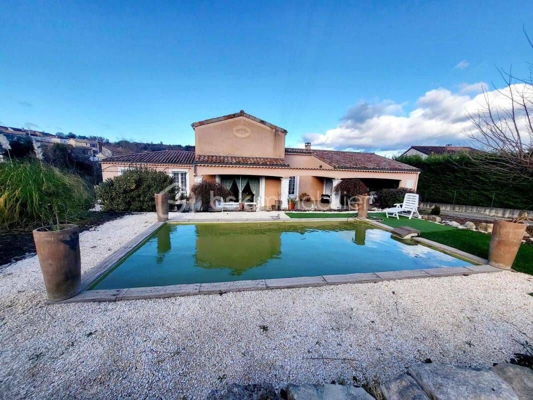 Maison 6 pièces 155 m² · à Lachapelle-sous-Aubenas · 155 m² · 360 000 €
