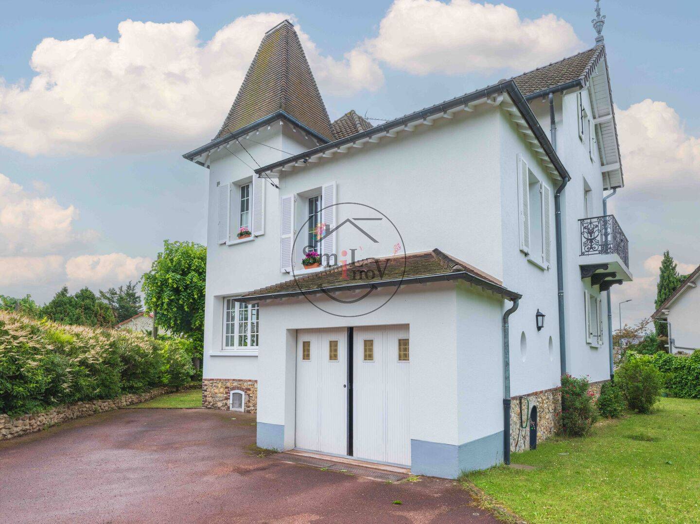 Maison 5 pièces 161 m² · à Beauchamp · 161 m² · 715 825 €