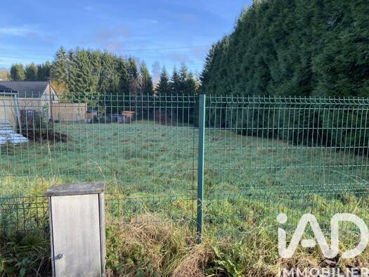 Terrain constructible à vendre 76 000 € 2 493 m² de terrain Les Mazures 08500