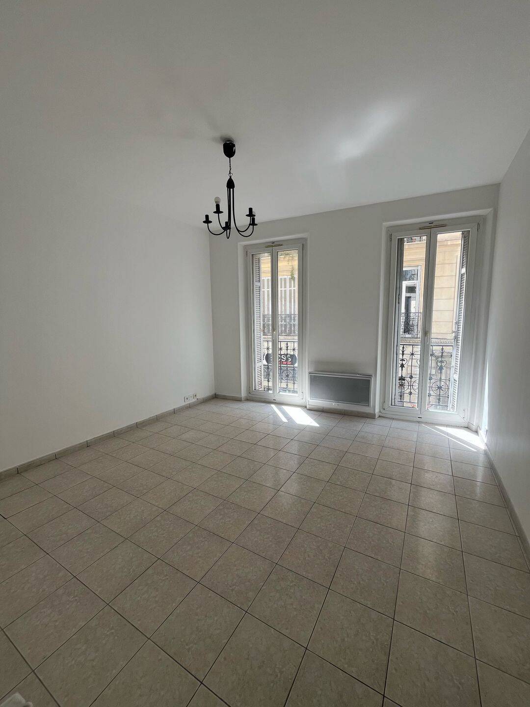 Appartement 3 pièces 59 m² · à Marseille 1er Arrondissement · 59 m² · 795 €