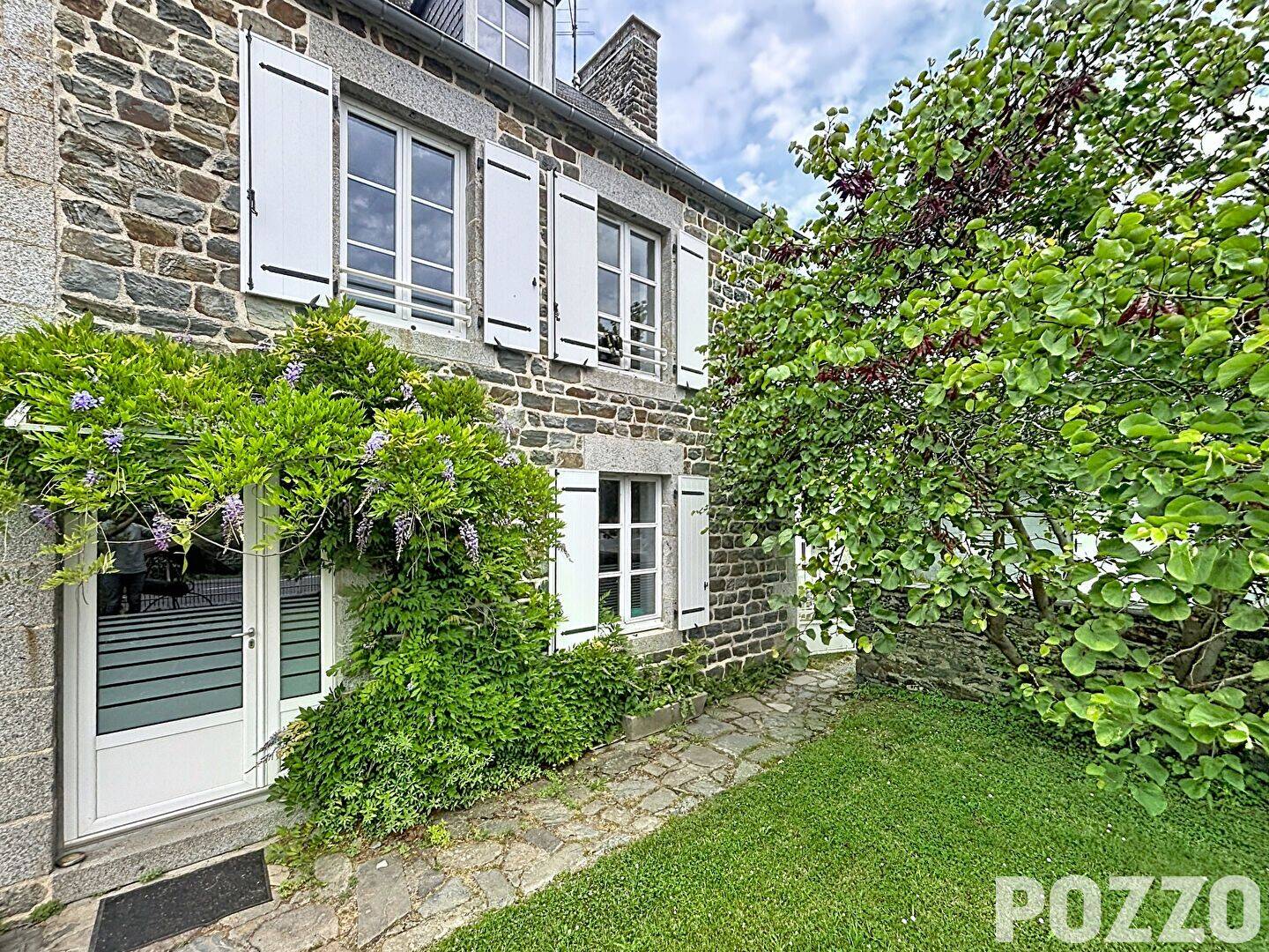 Maison 6 pièces 98 m² · à Céaux · 98 m² · 159 000 €
